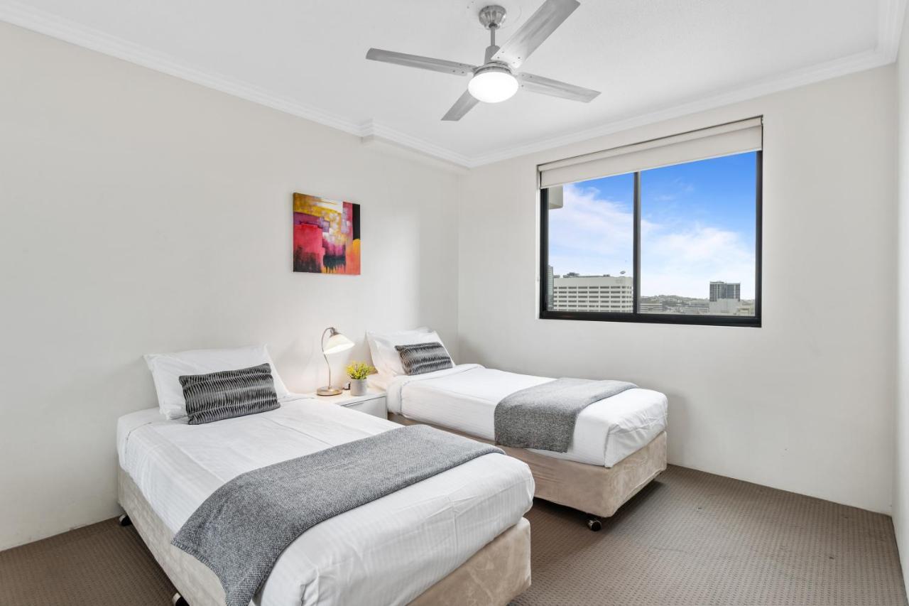 Republic Apartments Brisbane City Exterior photo