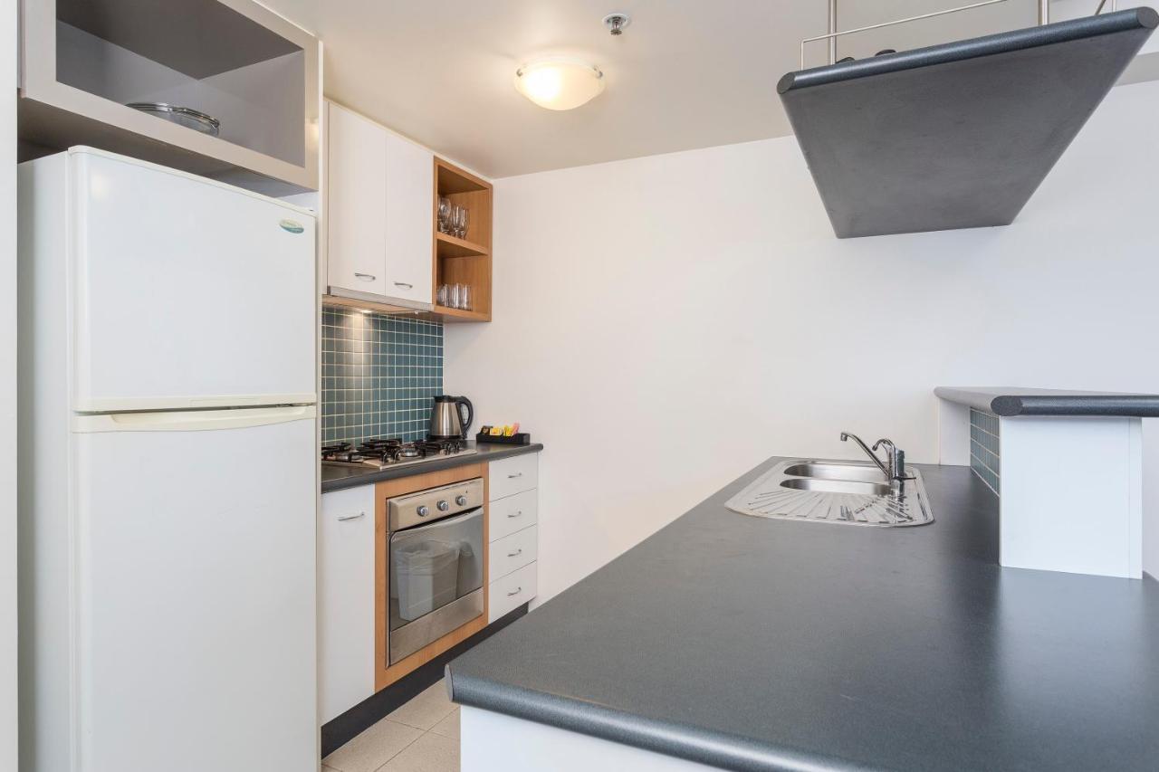Republic Apartments Brisbane City Exterior photo